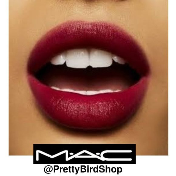 Last one! MAC BURNING LOVE 983 Liquid Lipstick NIB Powder Kiss - Picture 1 of 6